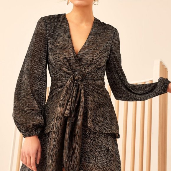 C/MEO Collective Dresses & Skirts - C/MEO Collective "Like Gold" black party dress S